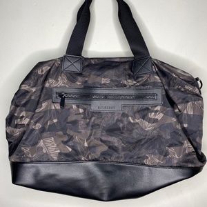 BRAND NEW Balsa201 Gym Bag / Totes